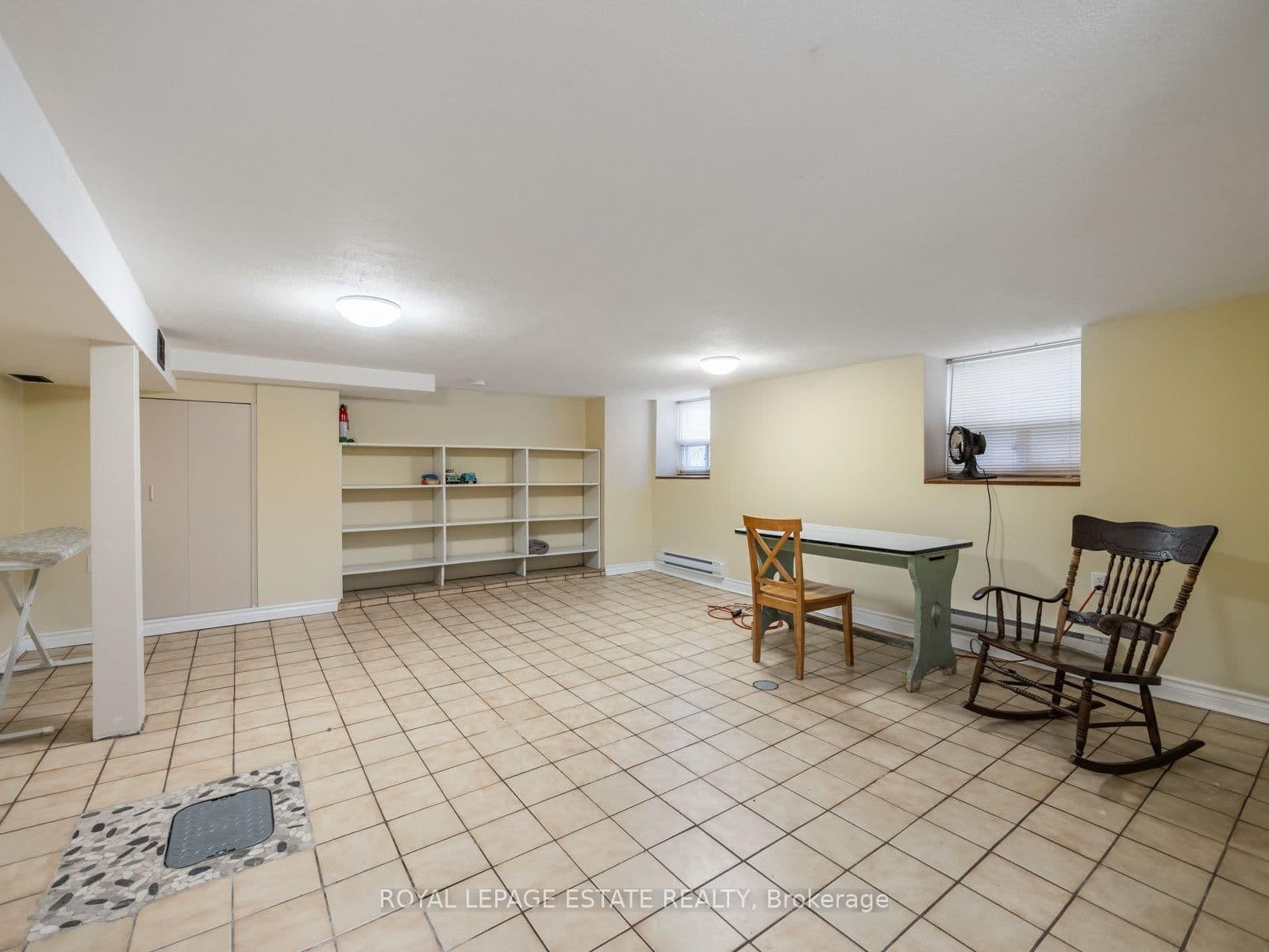 2275 Queen Street E thumbnail 35