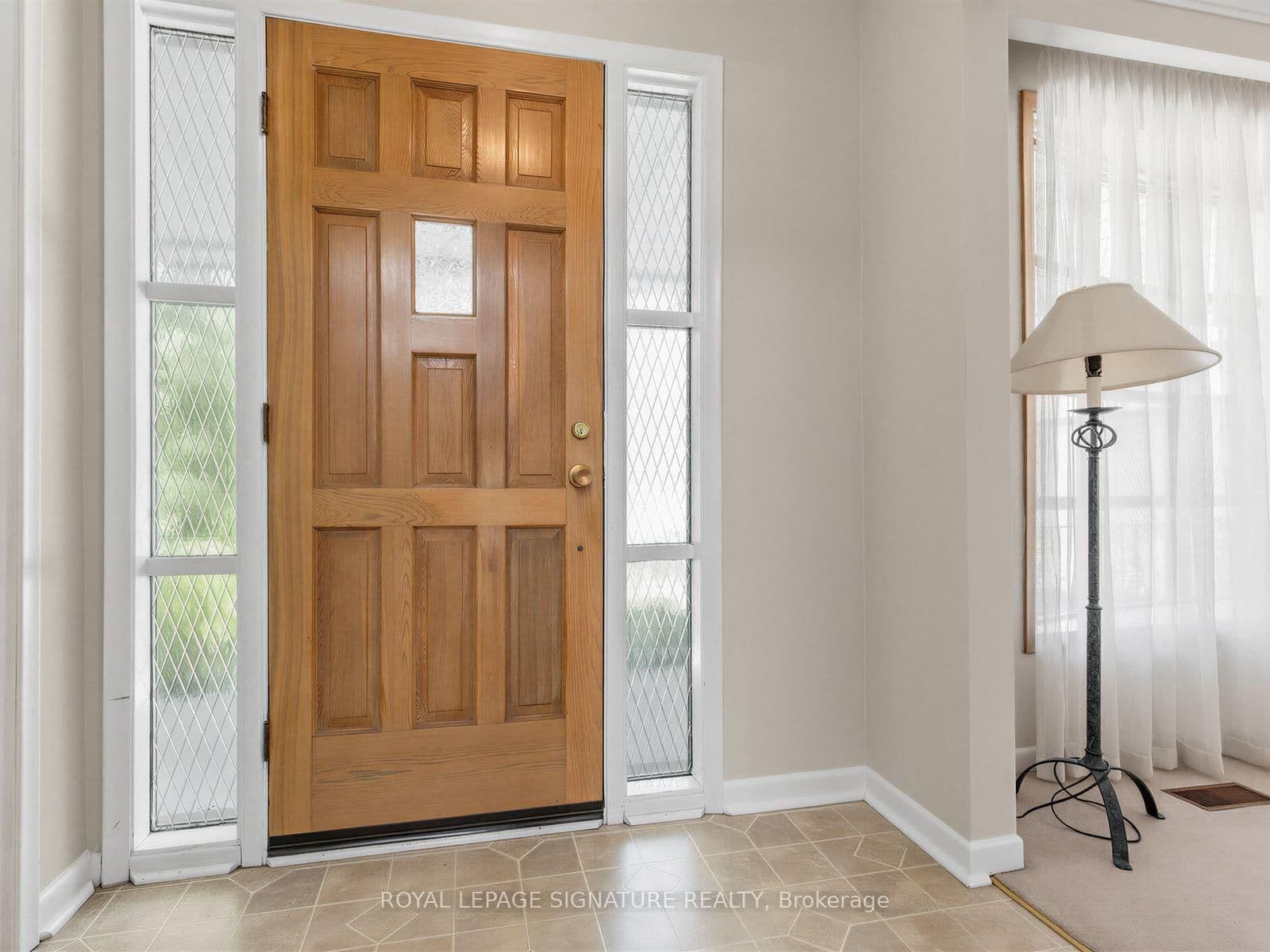 162 Bathgate Drive thumbnail 3