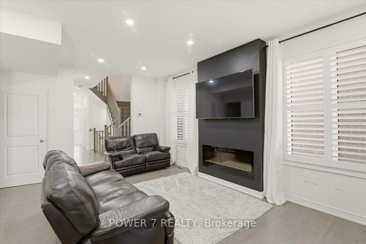 94 Conarty Crescent thumbnail 6