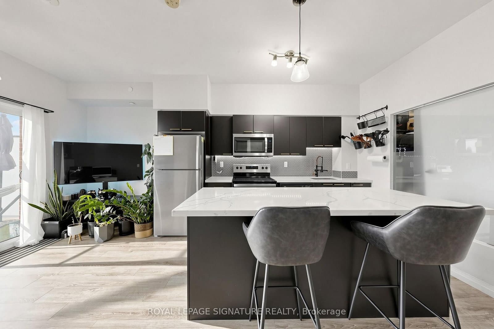 2150 Lawrence Avenue E, Unit 208 thumbnail 16