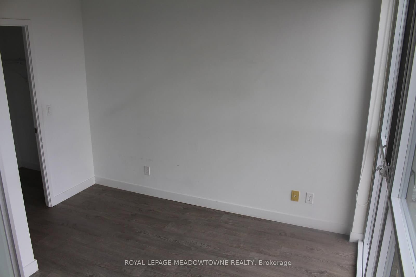 2055 Danforth Avenue, Unit 804 thumbnail 4