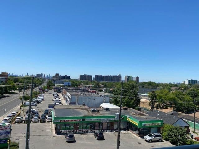 3520 Danforth Avenue, Unit 515 thumbnail 6