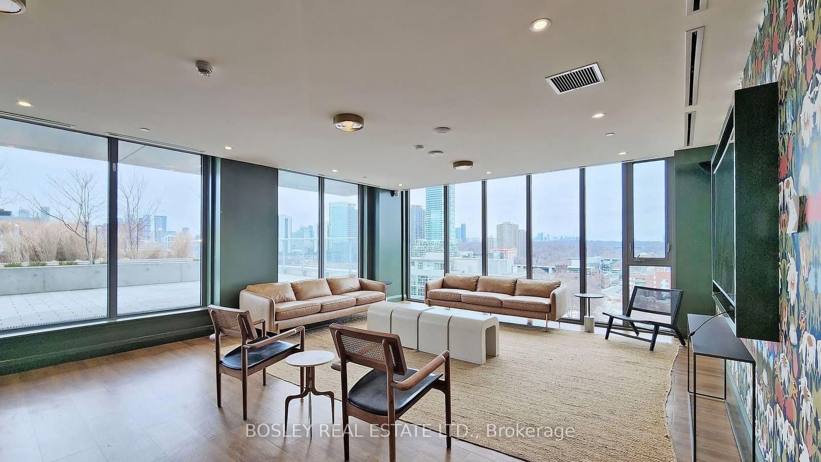 30 Baseball Place, Unit 531 thumbnail 23