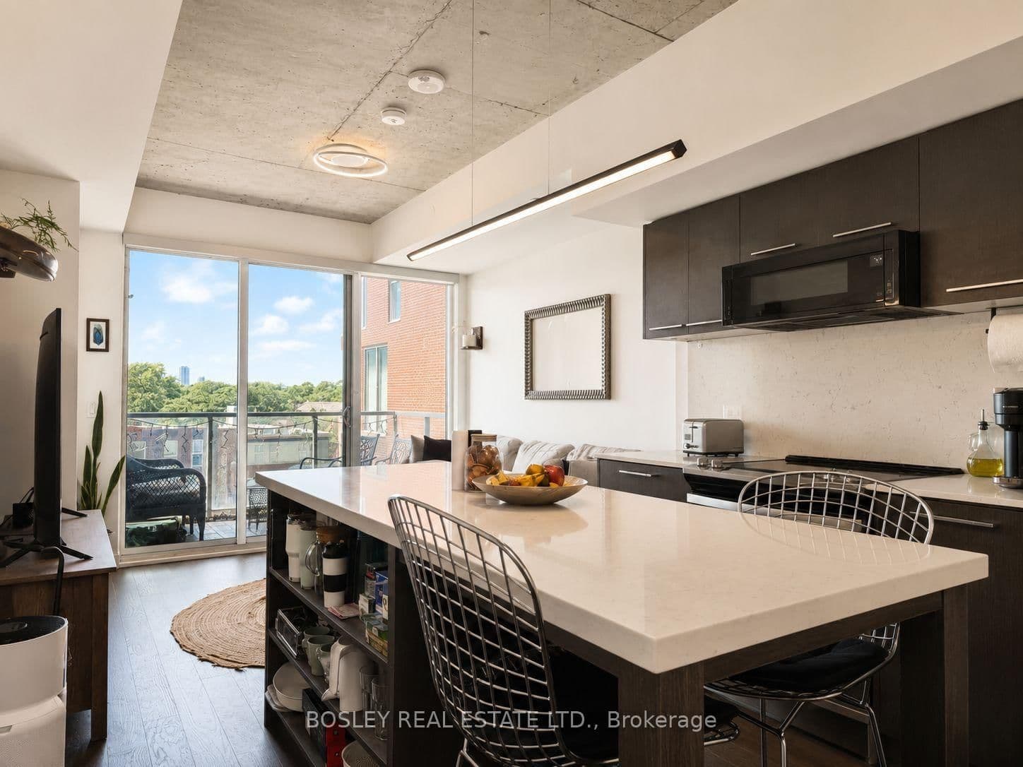 30 Baseball Place, Unit 531 thumbnail 4
