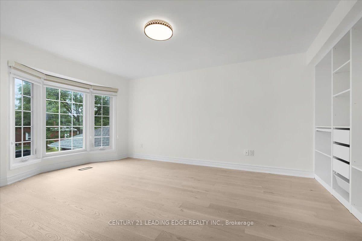 41 Graybark Crescent thumbnail 19