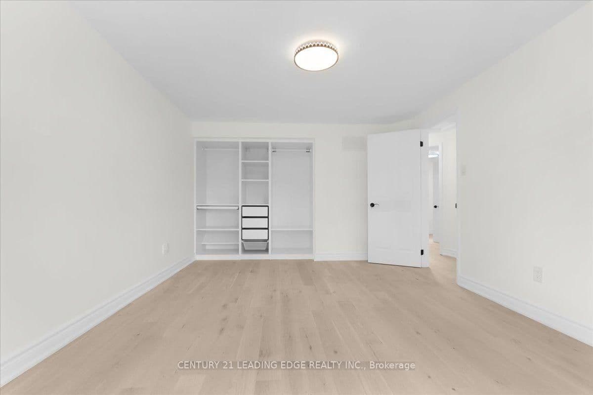 41 Graybark Crescent thumbnail 20