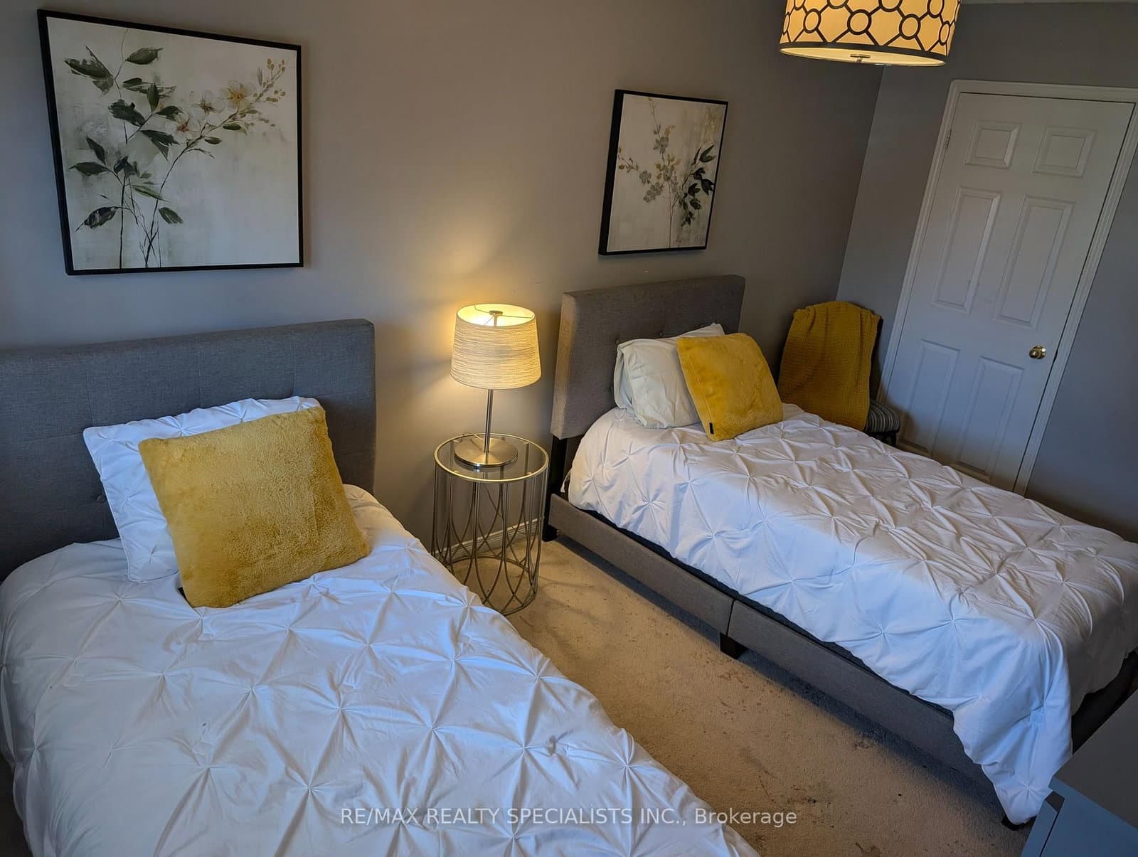 20 Thorp Crescent thumbnail 3