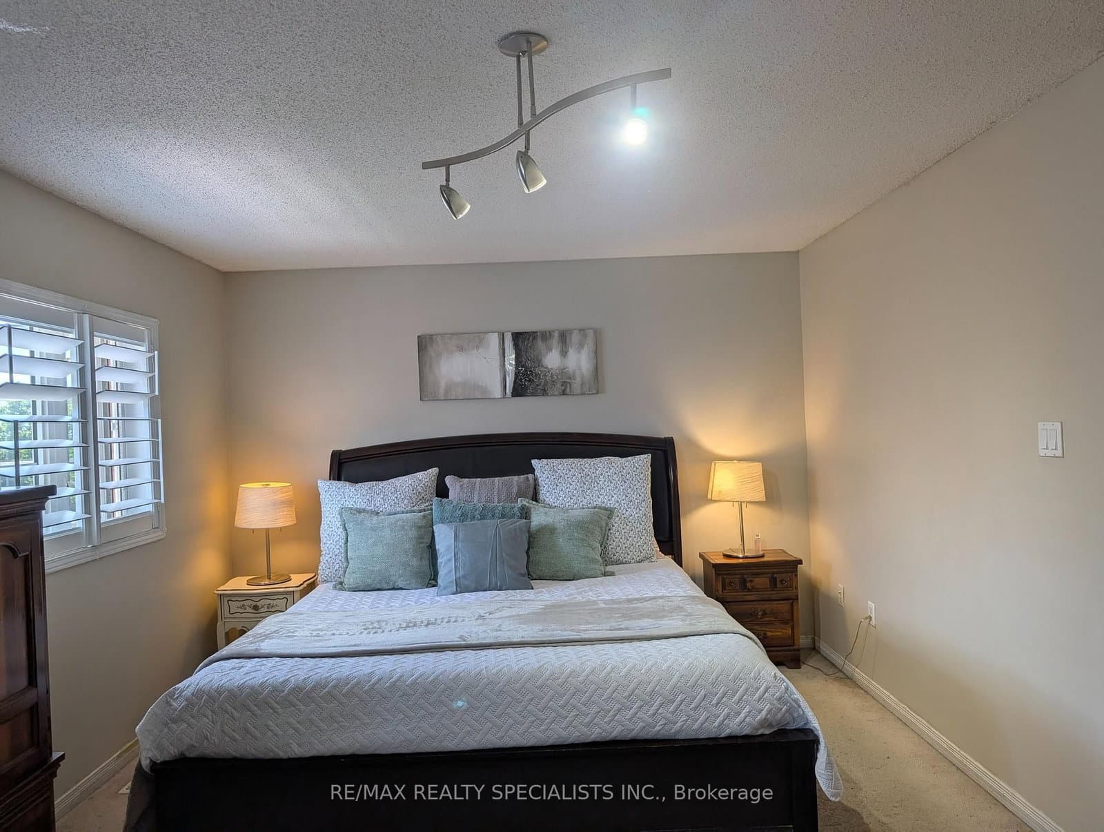 20 Thorp Crescent thumbnail 9