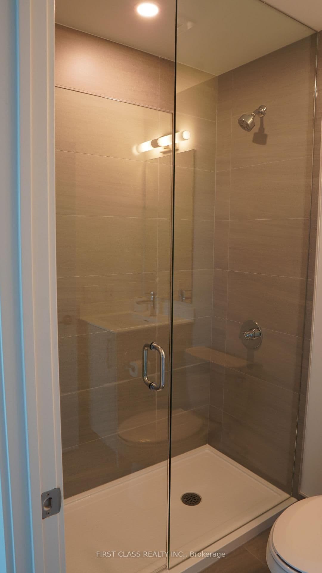 20 Deans Drive, Unit 819 thumbnail 16