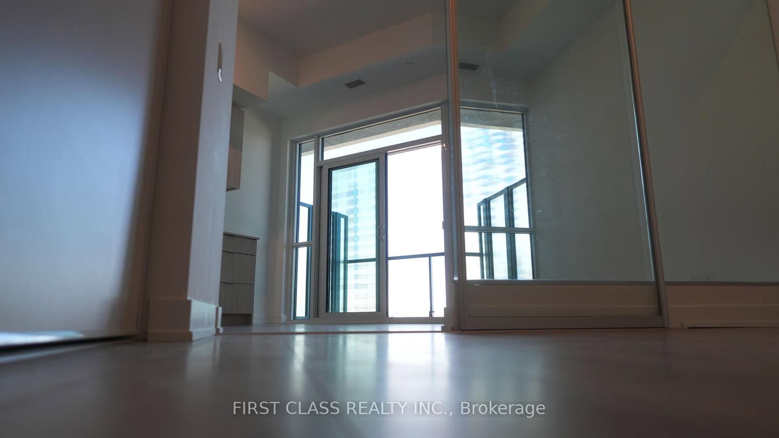 20 Deans Drive, Unit 819 thumbnail 20