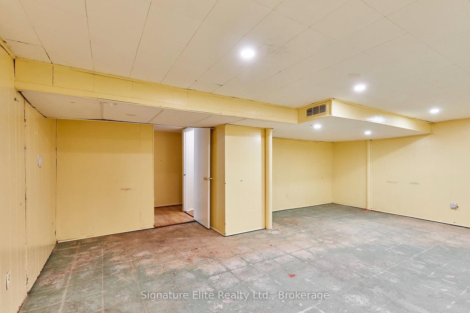 65 Merkley Square thumbnail 33