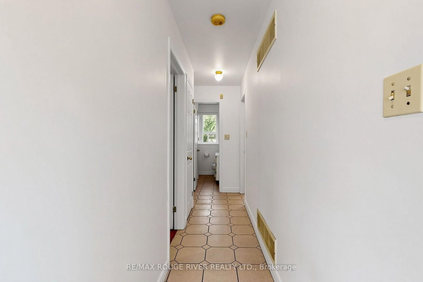 38 Lombardy Crescent thumbnail 14