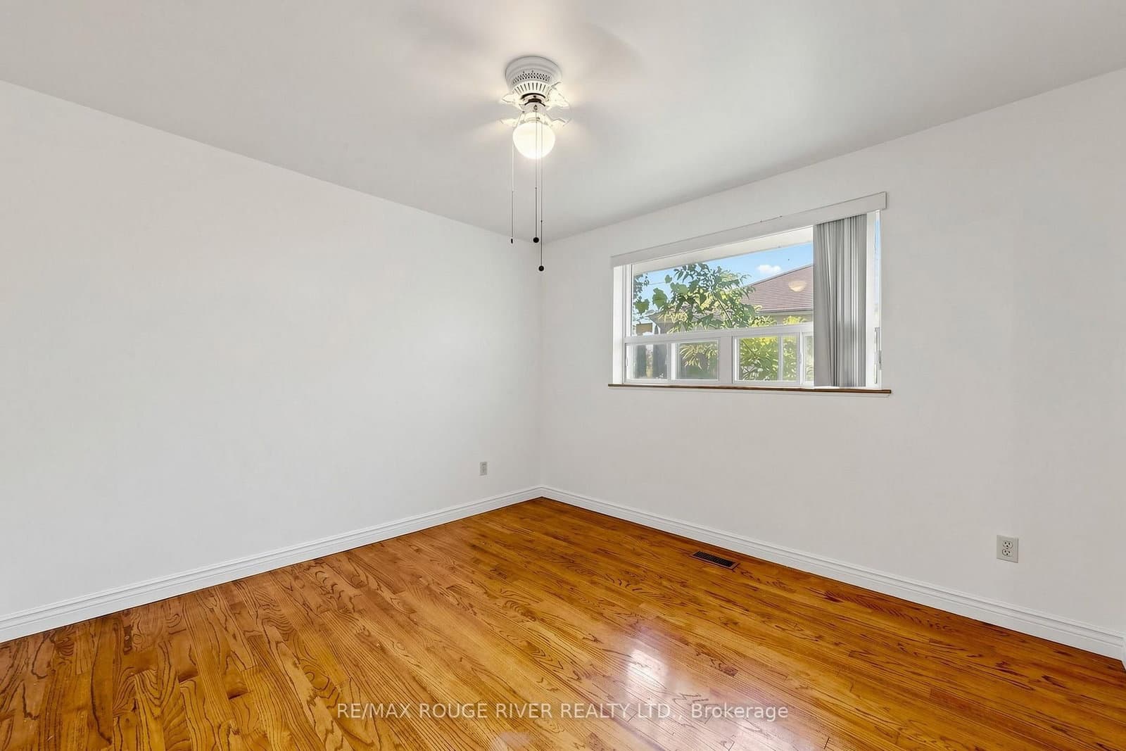 38 Lombardy Crescent thumbnail 16