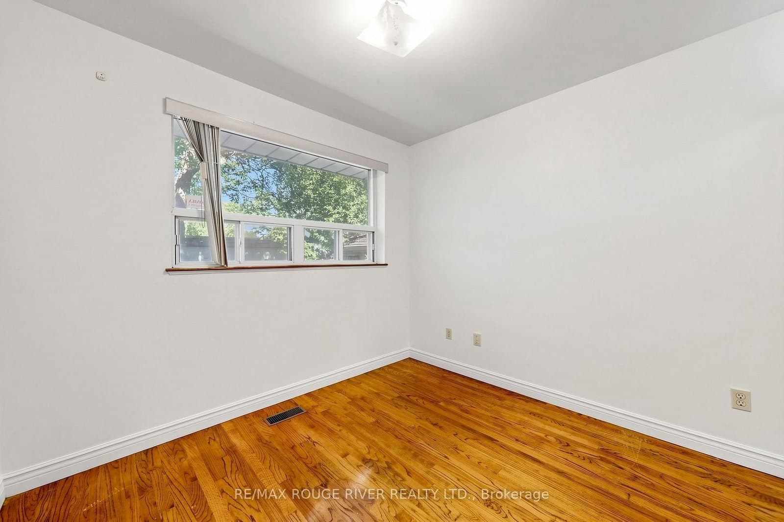 38 Lombardy Crescent thumbnail 18