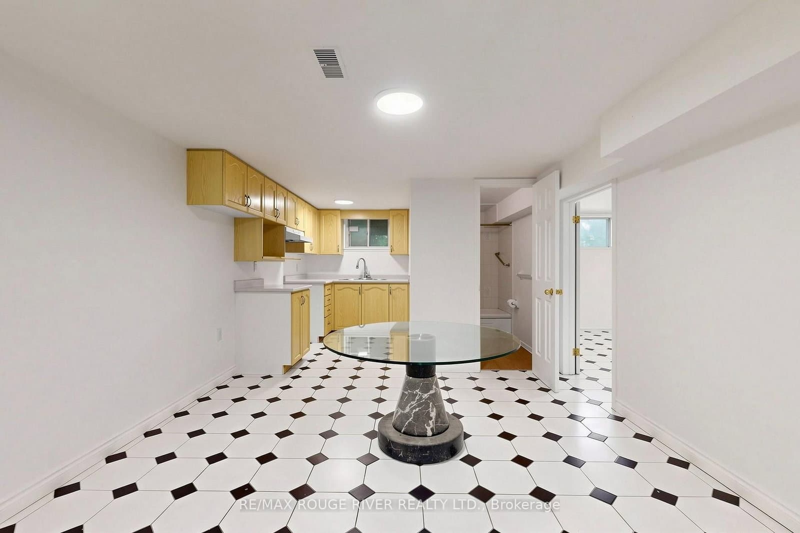 38 Lombardy Crescent thumbnail 32