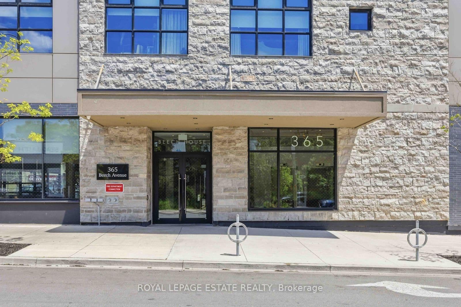 365 Beech Avenue, Unit 511 thumbnail 2