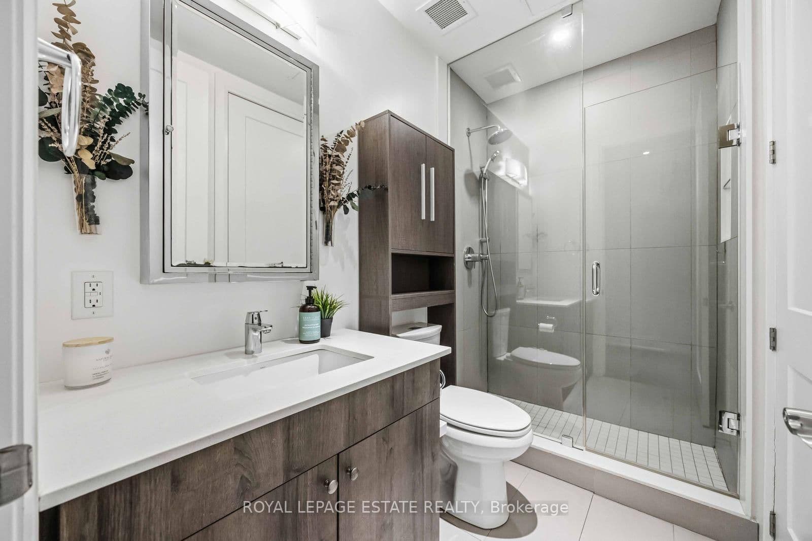 365 Beech Avenue, Unit 511 thumbnail 7