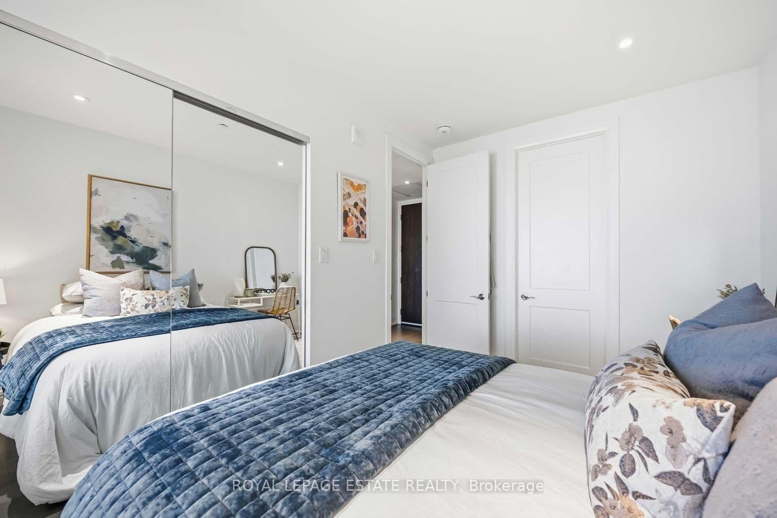 365 Beech Avenue, Unit 511 thumbnail 9