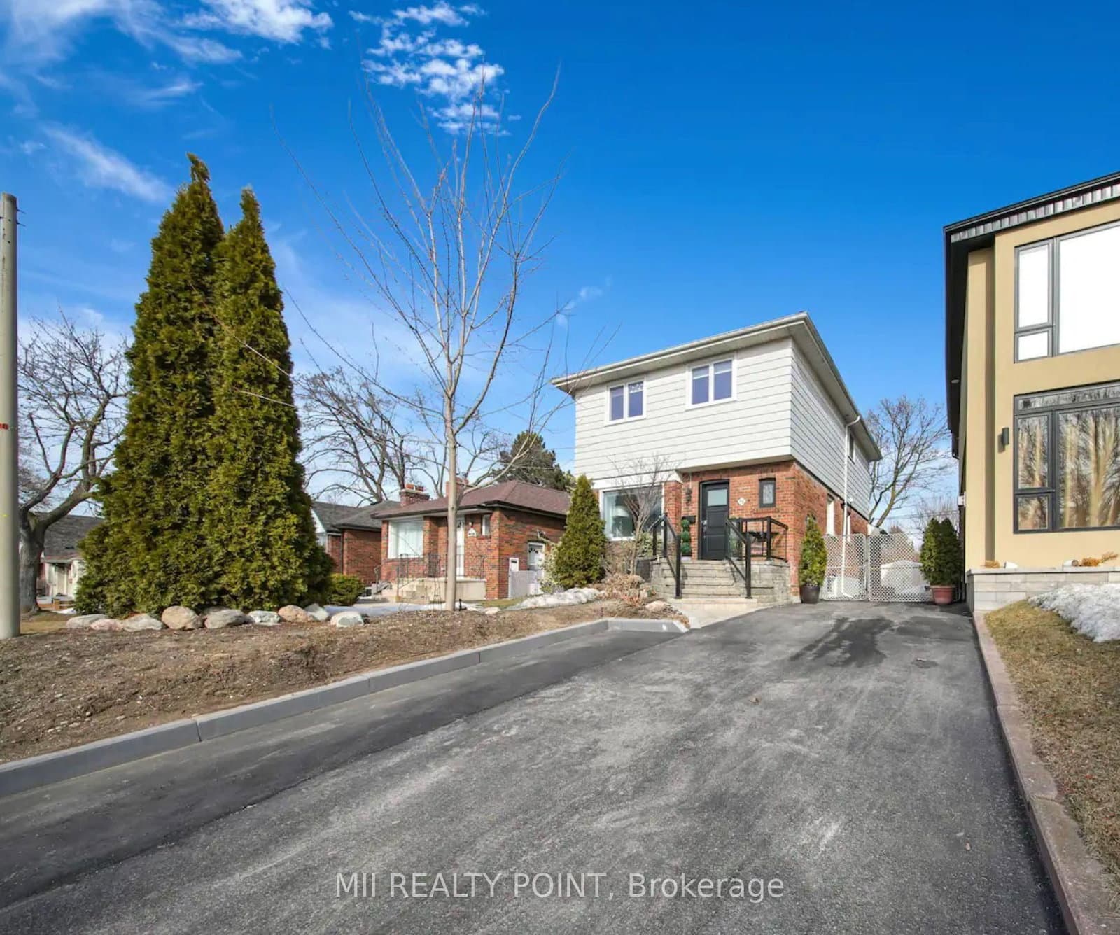 49 Manderley Drive, Unit Main - Image 1
