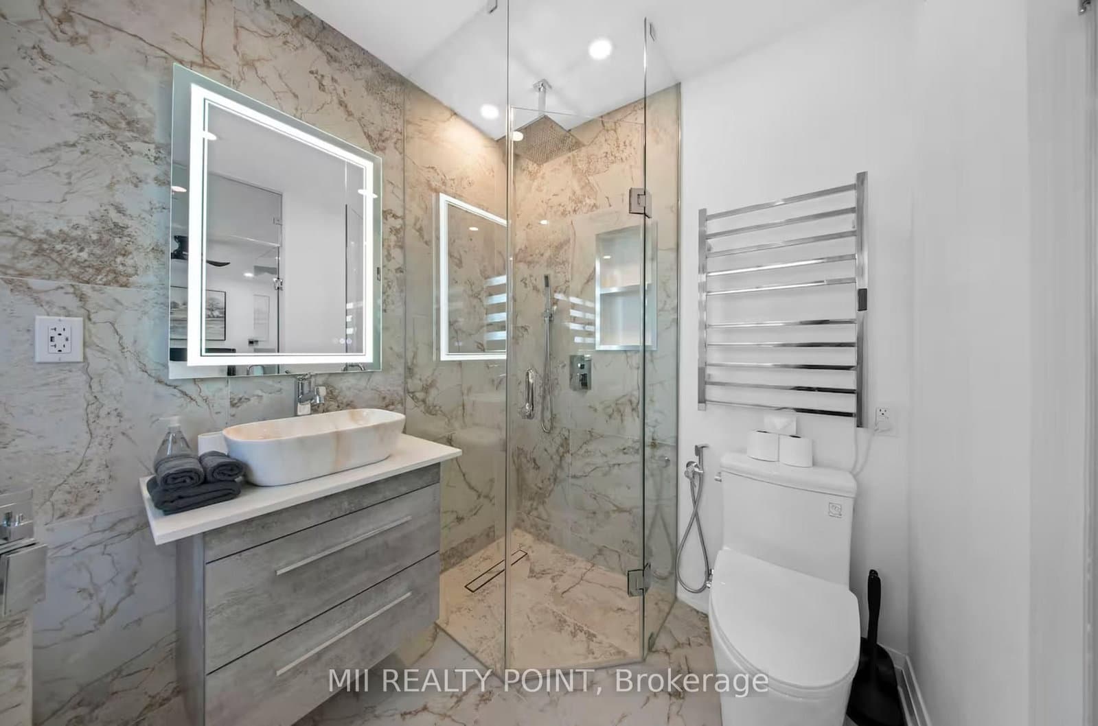 49 Manderley Drive, Unit Main thumbnail 15