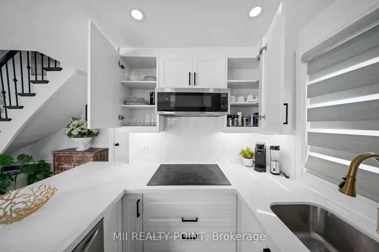 49 Manderley Drive, Unit Main thumbnail 7