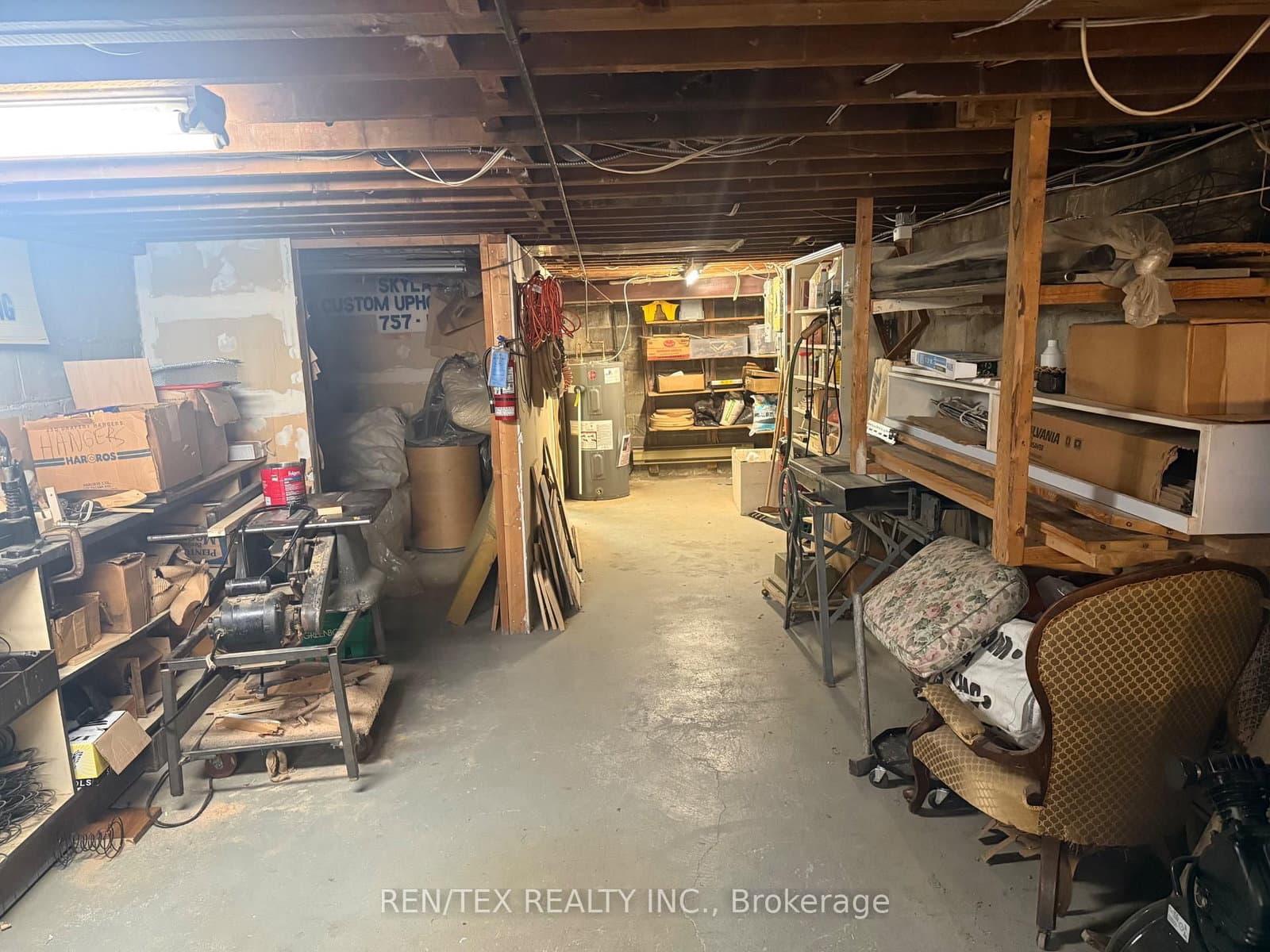 875 O'Connor Drive E thumbnail 6