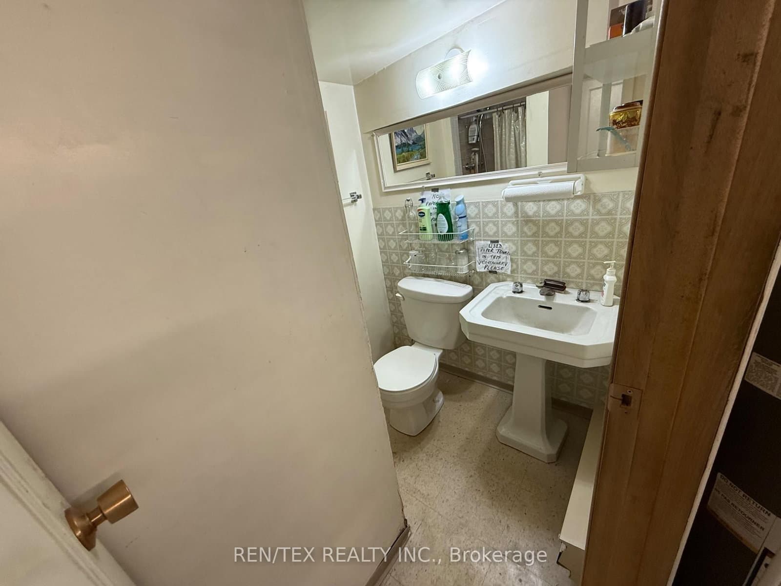 875 O'Connor Drive E thumbnail 8