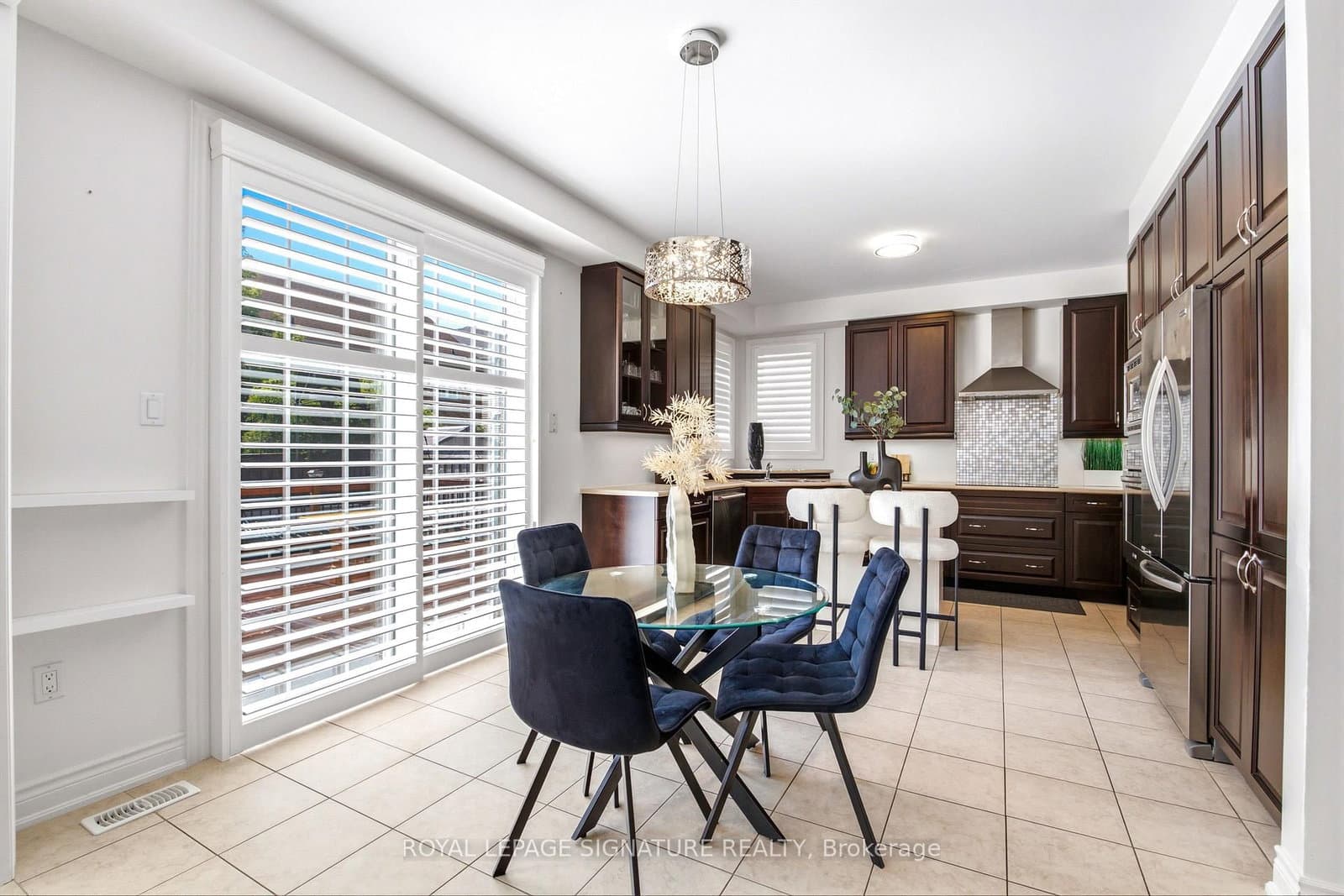 22 Northcastle Crescent thumbnail 12