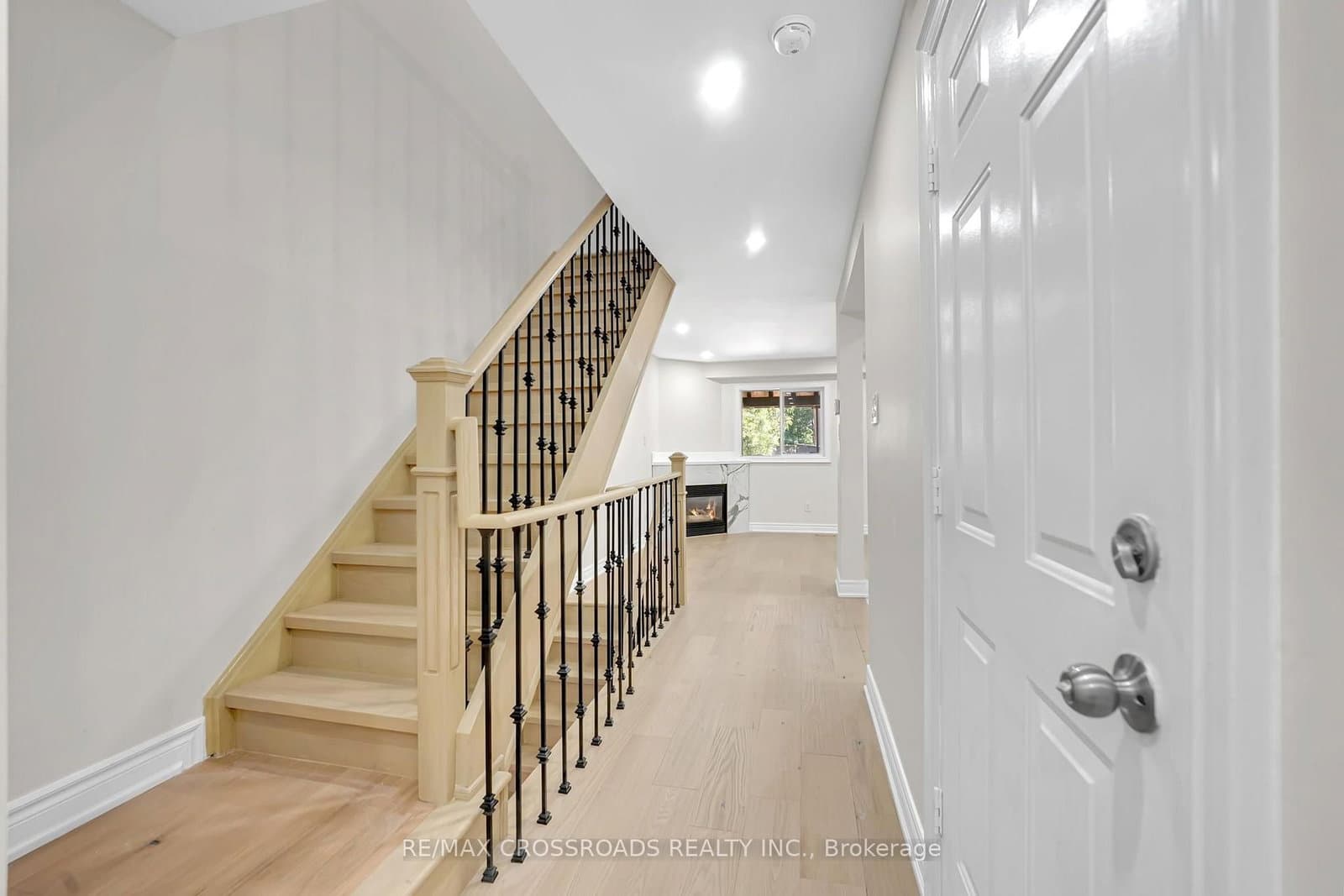 321 Sparrow Circle thumbnail 6