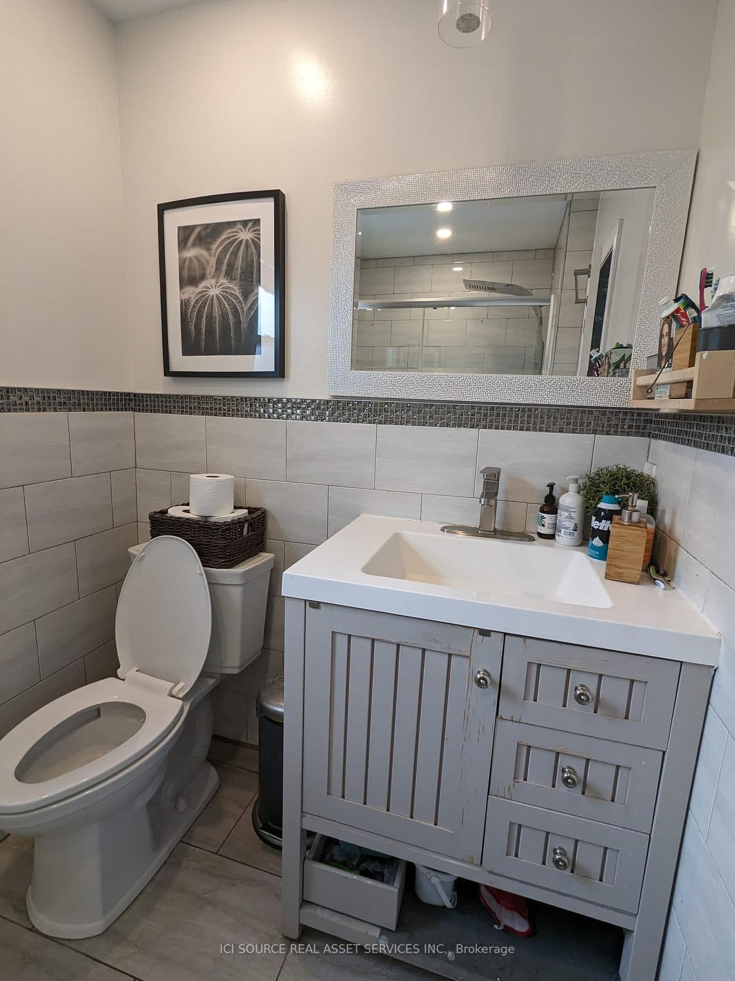 85 Ranstone Gardens, Unit Main thumbnail 8