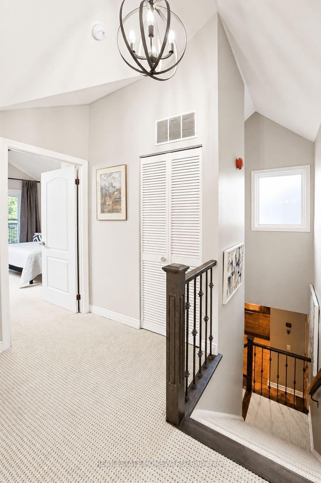 1941 E Queen Street E, Unit 304 thumbnail 24