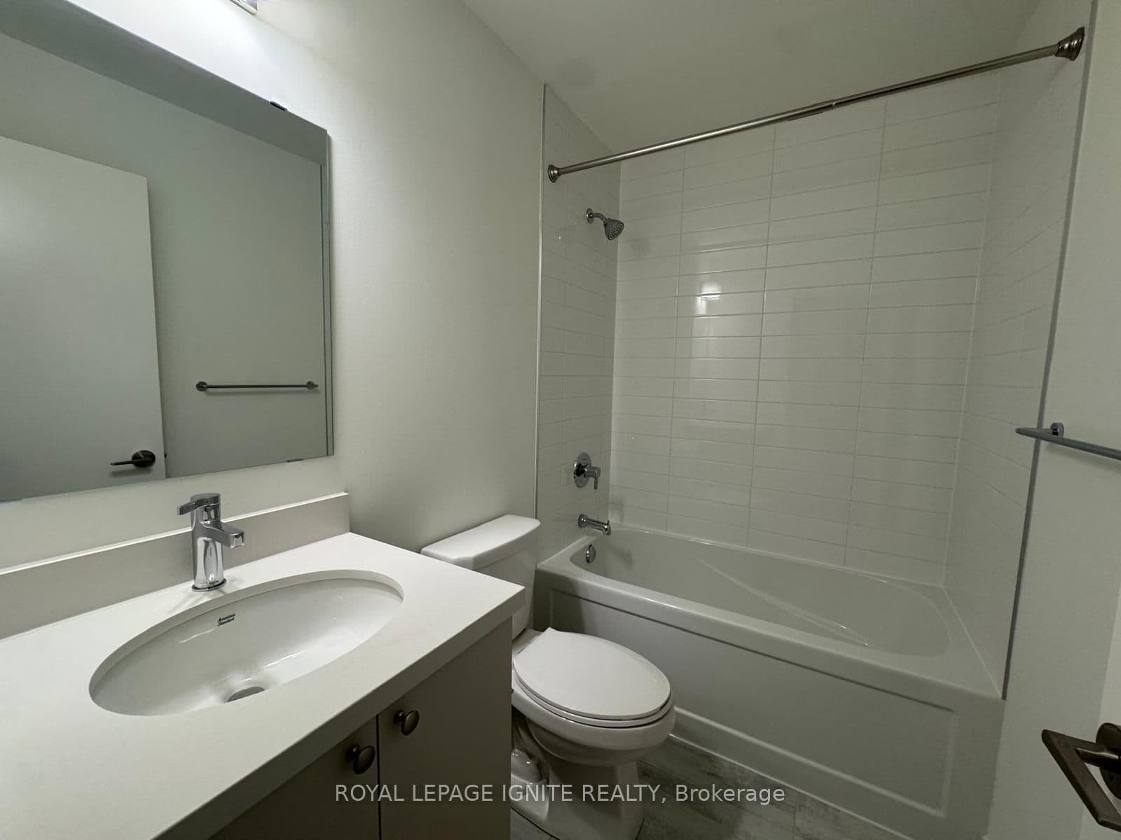 51 Clarington Boulevard, Unit 924 thumbnail 17