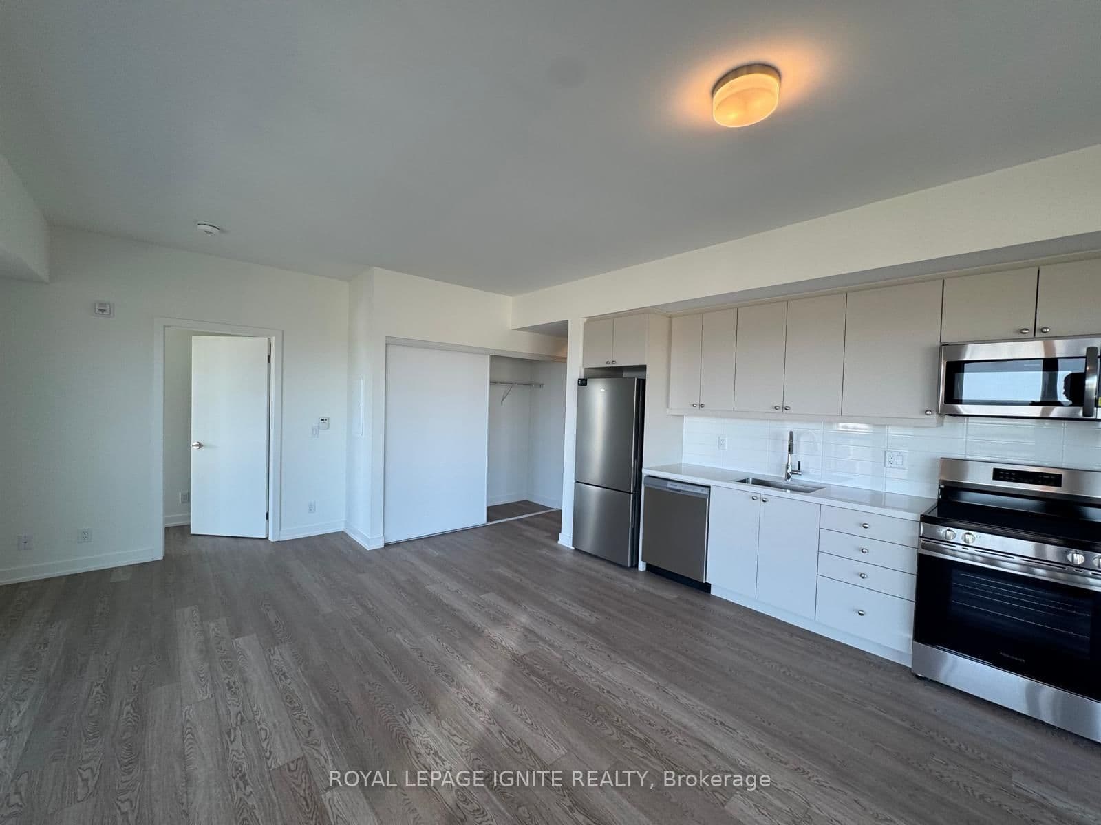 51 Clarington Boulevard, Unit 924 thumbnail 7