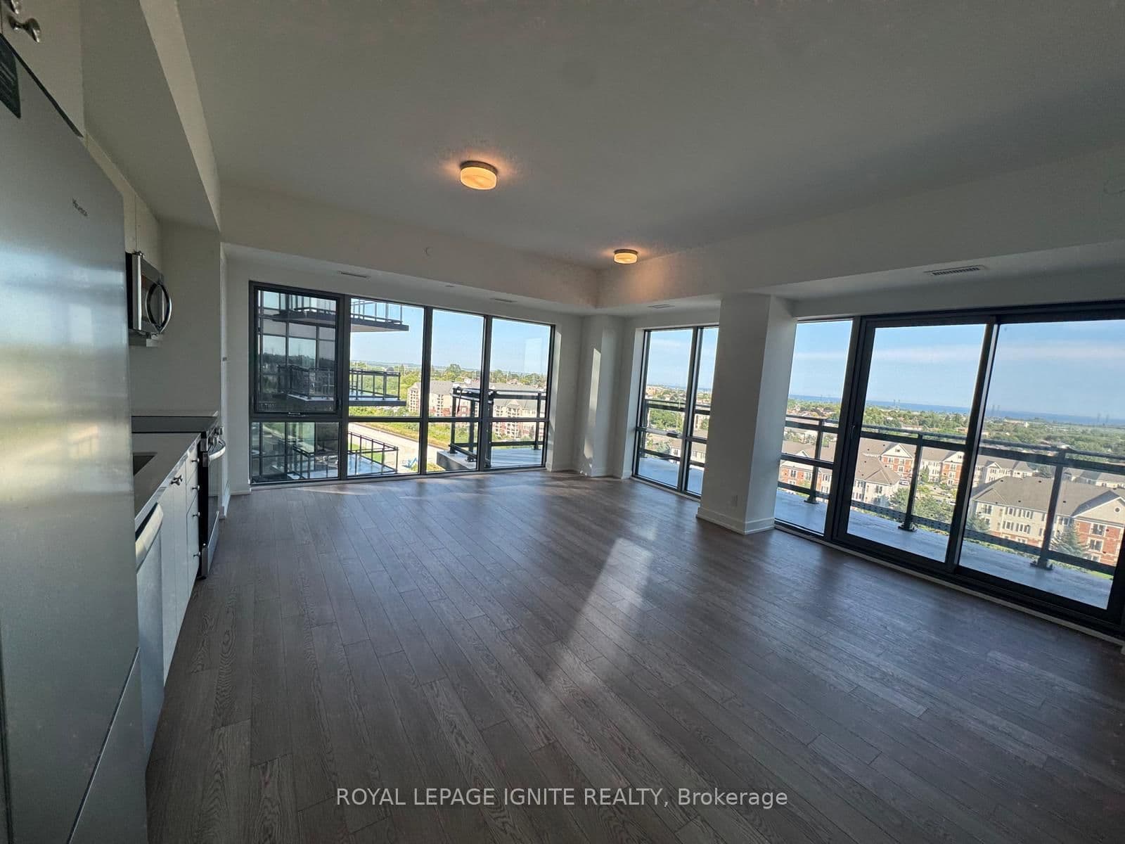 51 Clarington Boulevard, Unit 924 thumbnail 9