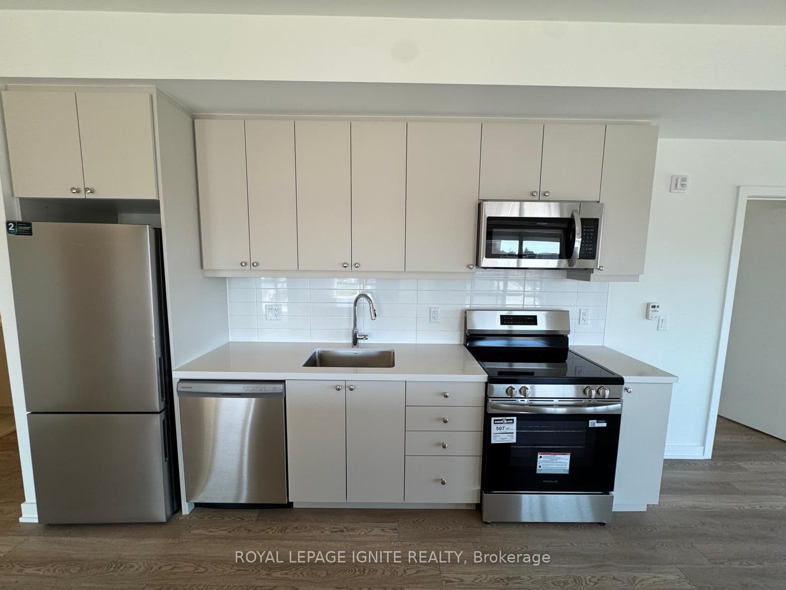 51 Clarington Boulevard, Unit 322 thumbnail 9