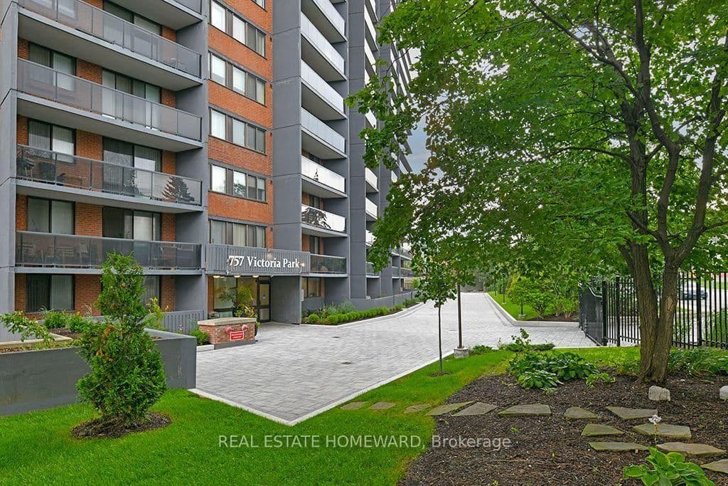 757 Victoria Park Avenue, Unit 106 thumbnail 35