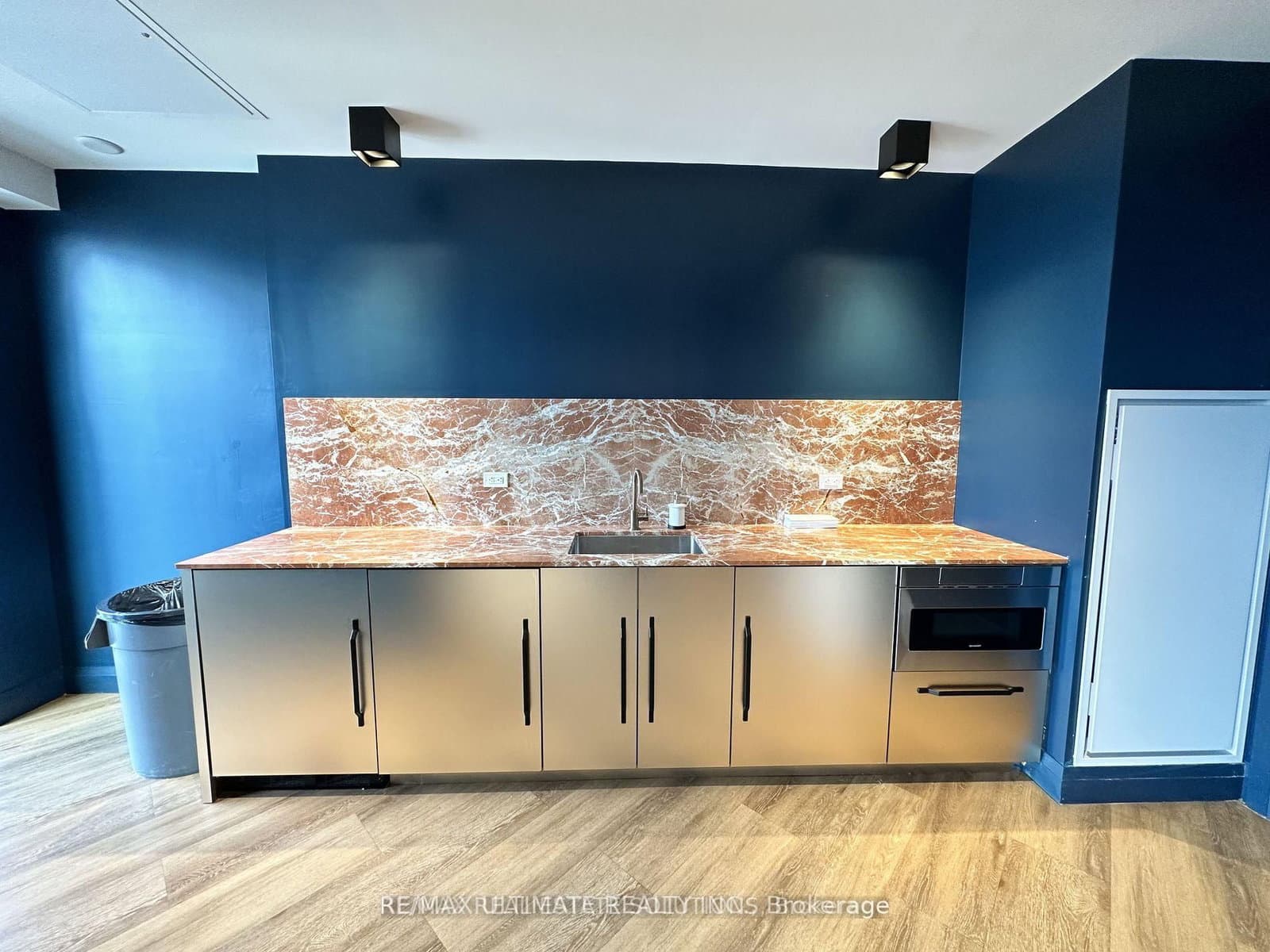 15 Baseball Place, Unit 920 thumbnail 19