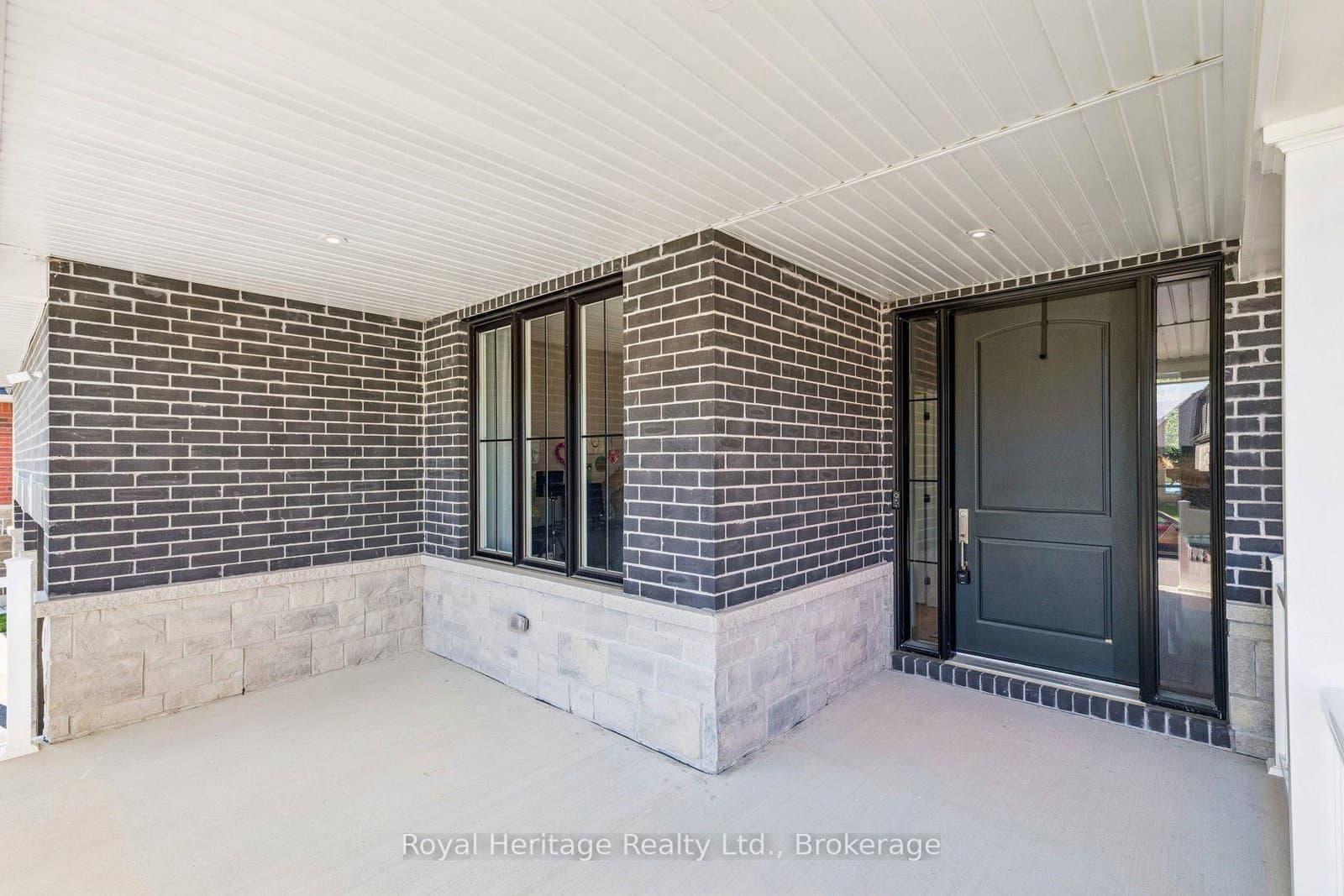 55 Harry Lee Crescent thumbnail 3