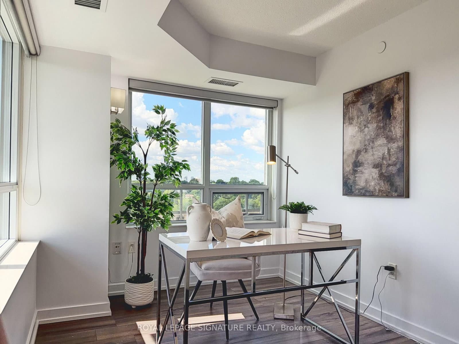 1346 Danforth Road, Unit 812 thumbnail 16