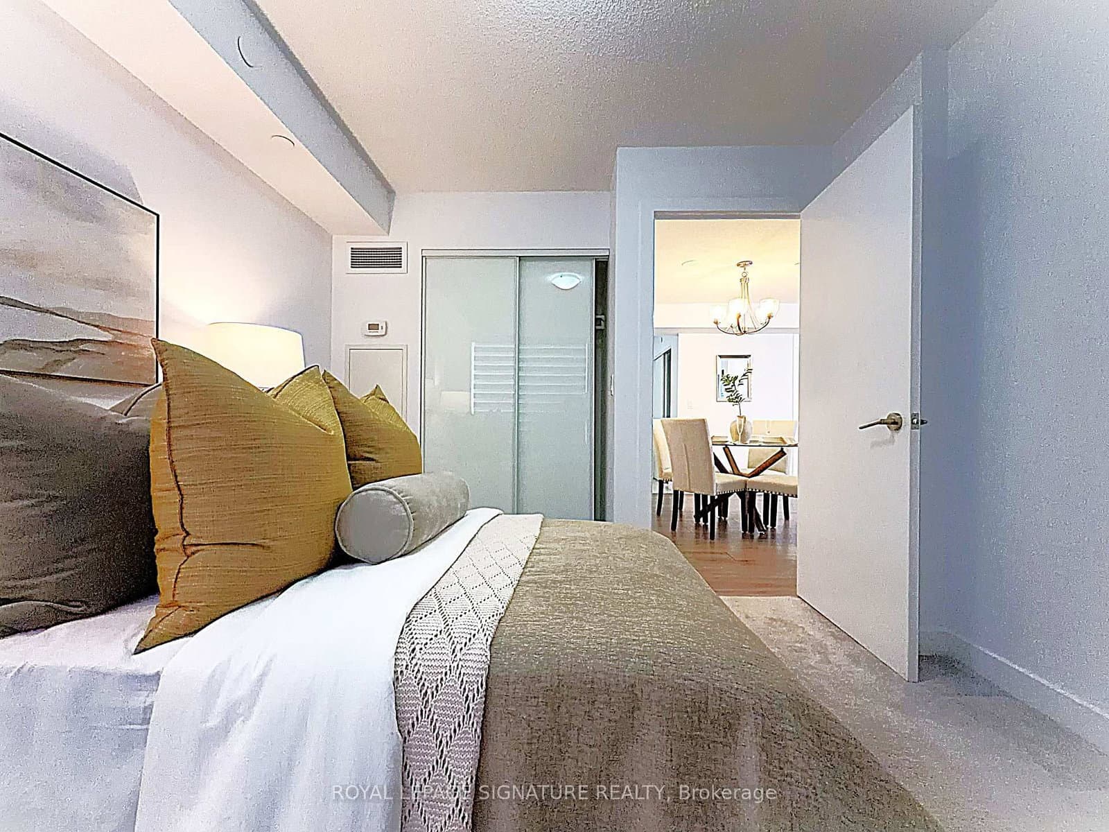 1346 Danforth Road, Unit 812 thumbnail 22