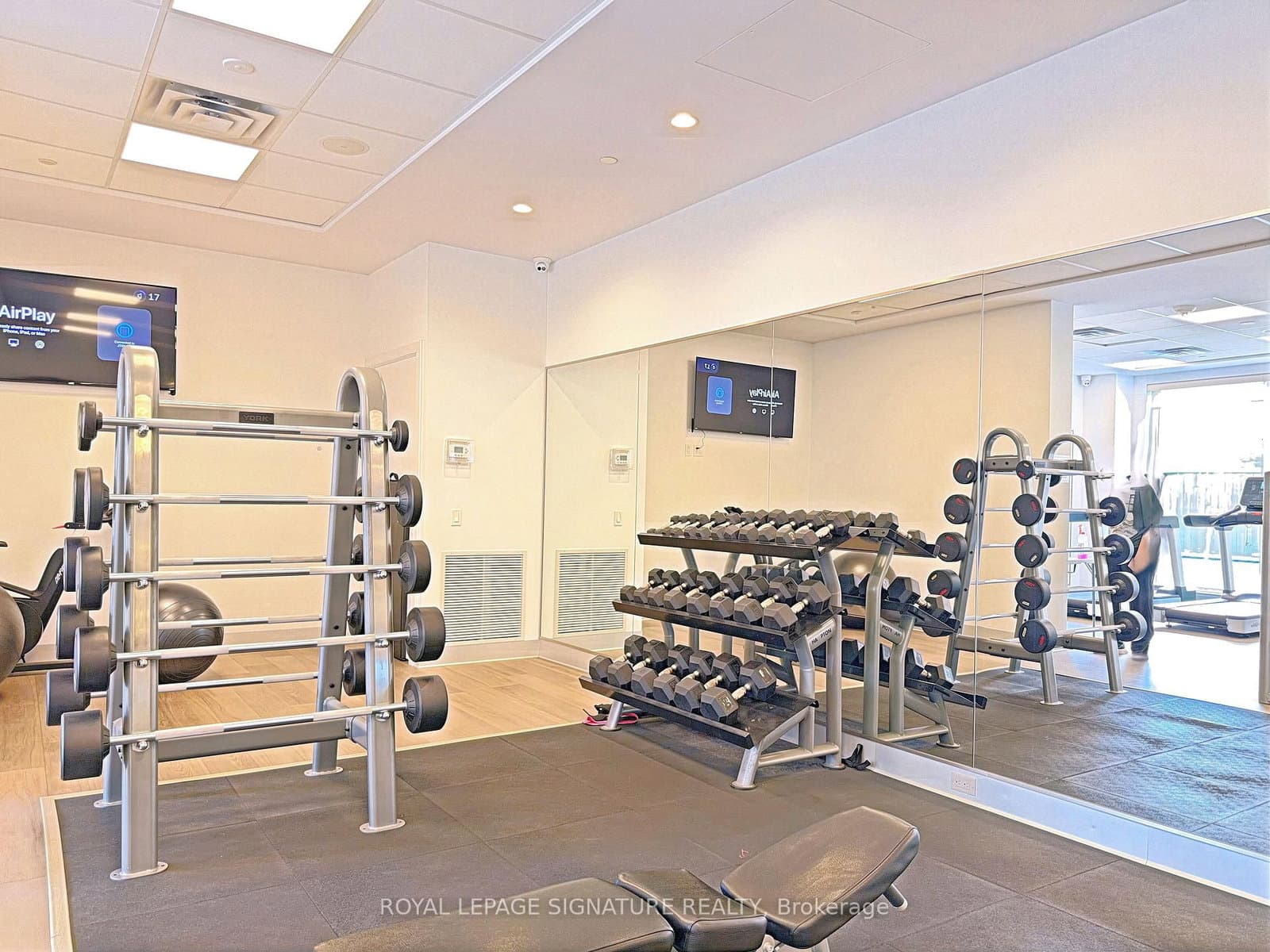 1346 Danforth Road, Unit 812 thumbnail 40