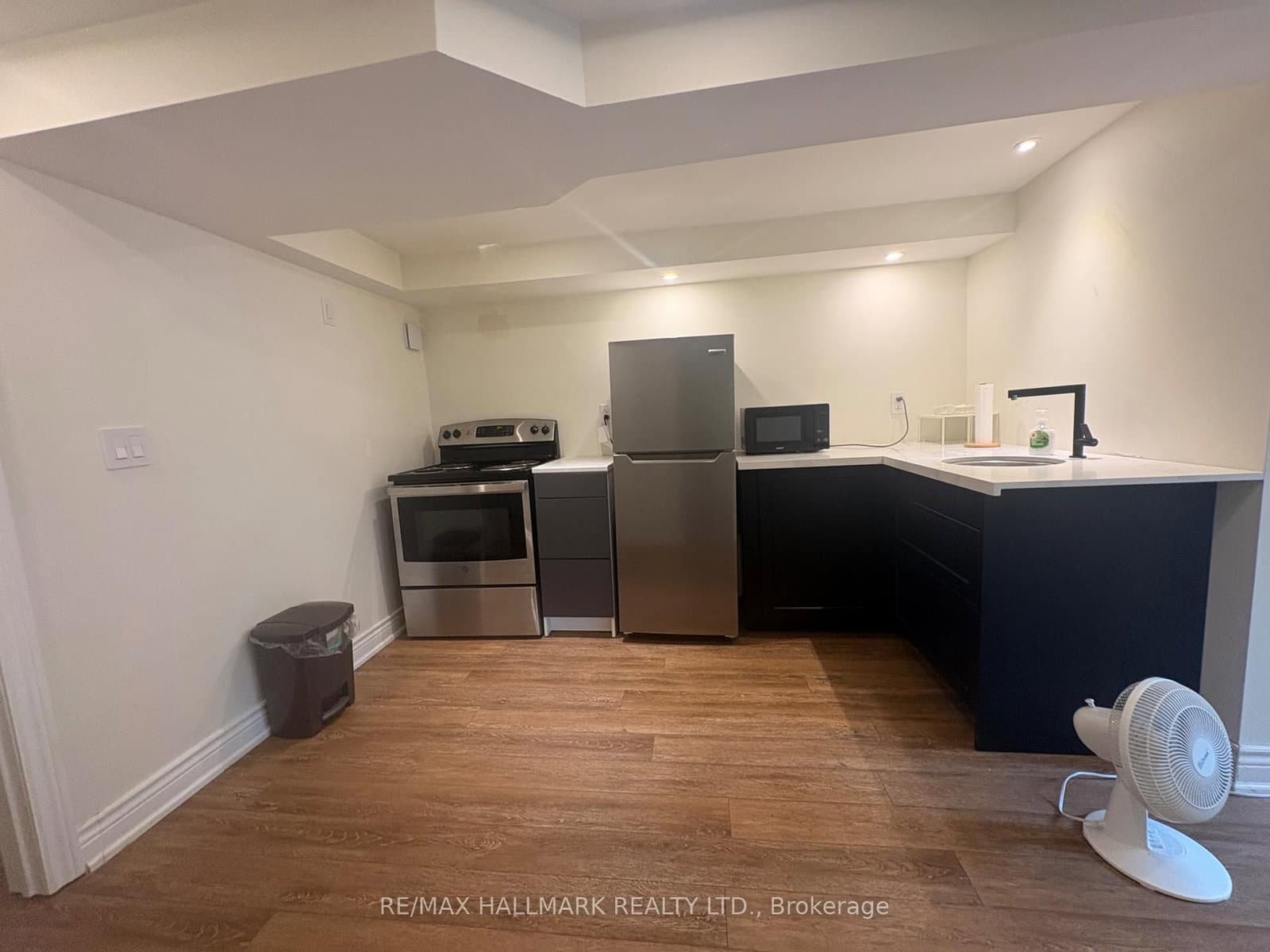 6 Margate Crescent, Unit Lower thumbnail 12
