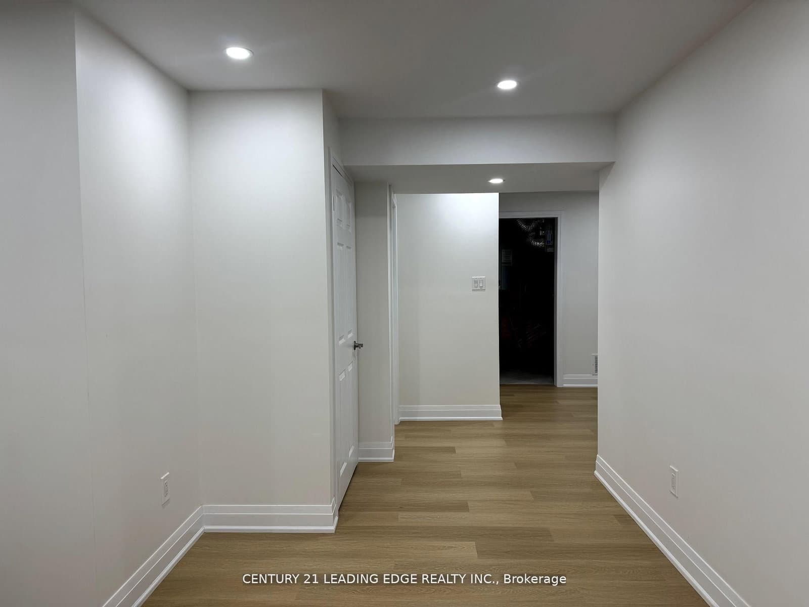 149 Hurst Drive, Unit Lower thumbnail 19