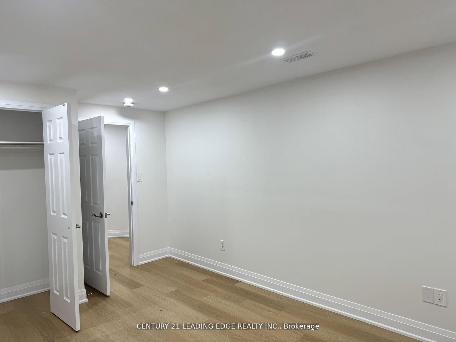 149 Hurst Drive, Unit Lower thumbnail 26