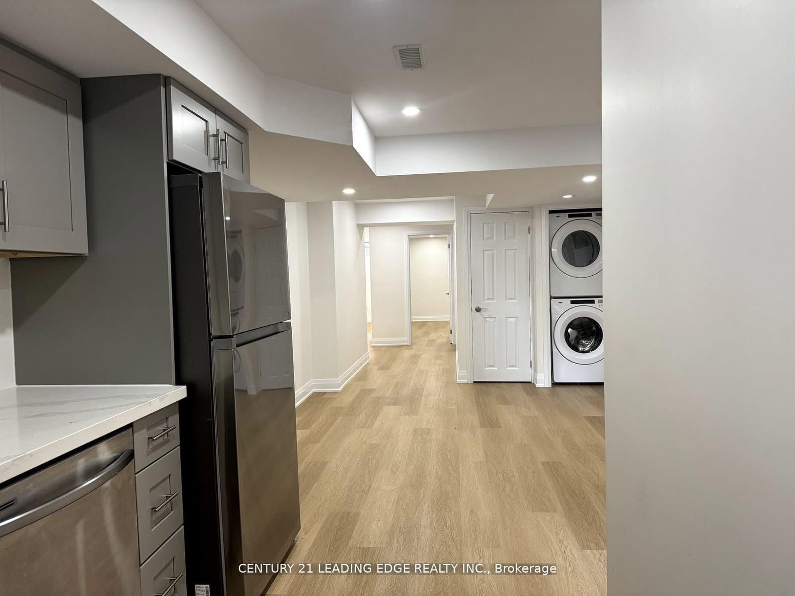 149 Hurst Drive, Unit Lower thumbnail 6