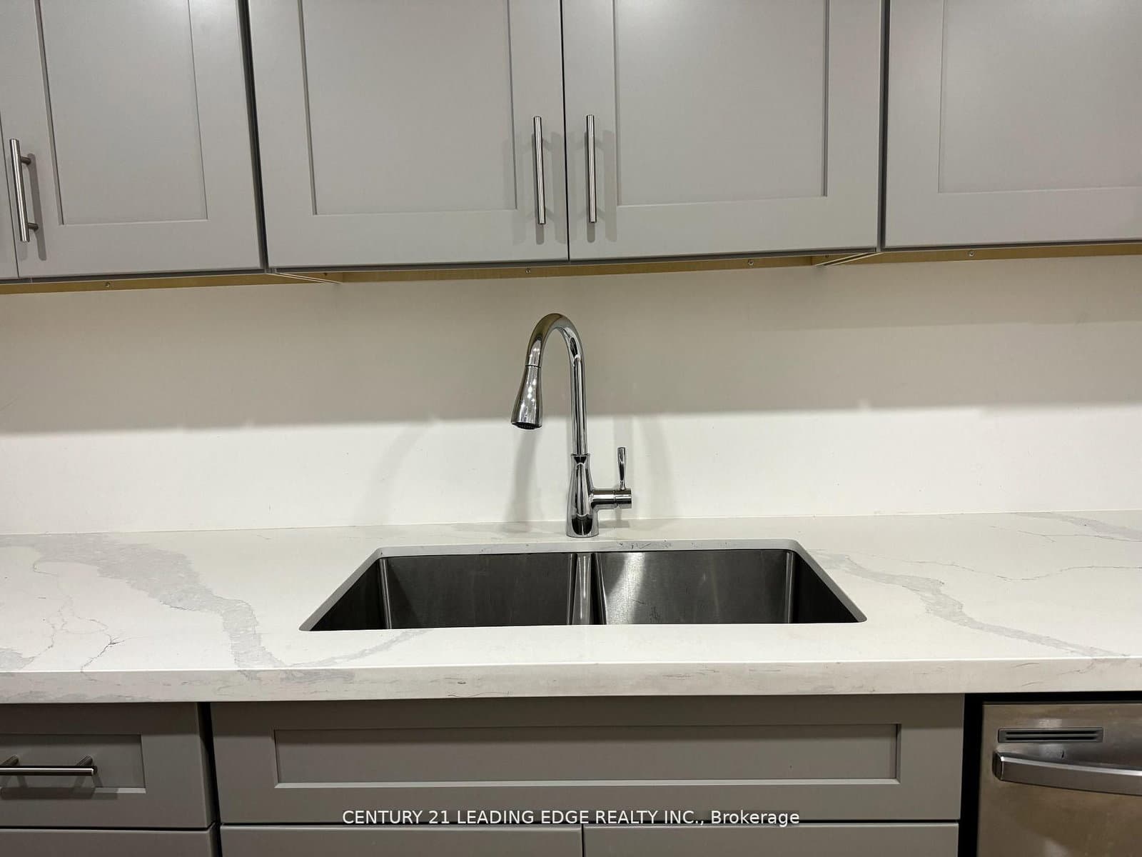 149 Hurst Drive, Unit Lower thumbnail 7