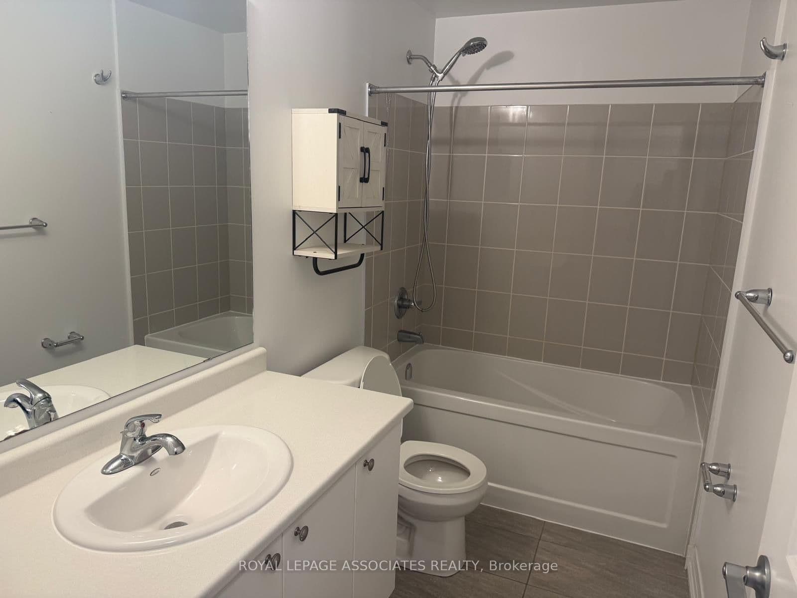2635 William Jackson Drive, Unit 1013 thumbnail 7