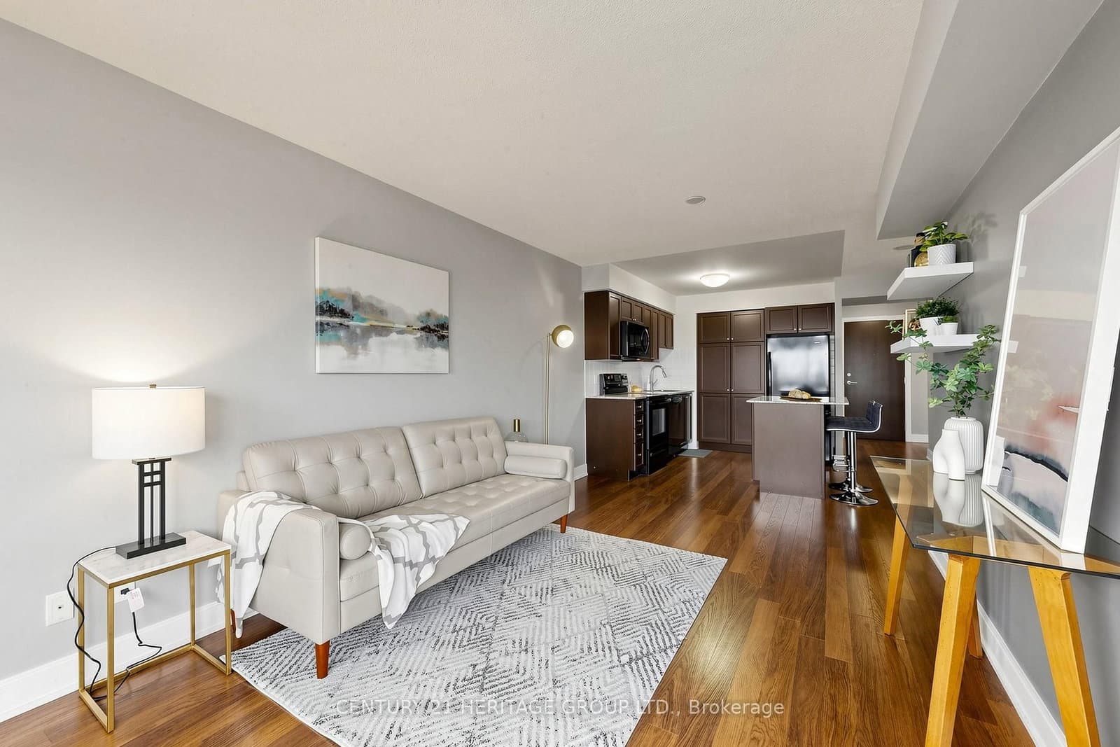 135 Village Green Square, Unit 1216 thumbnail 16