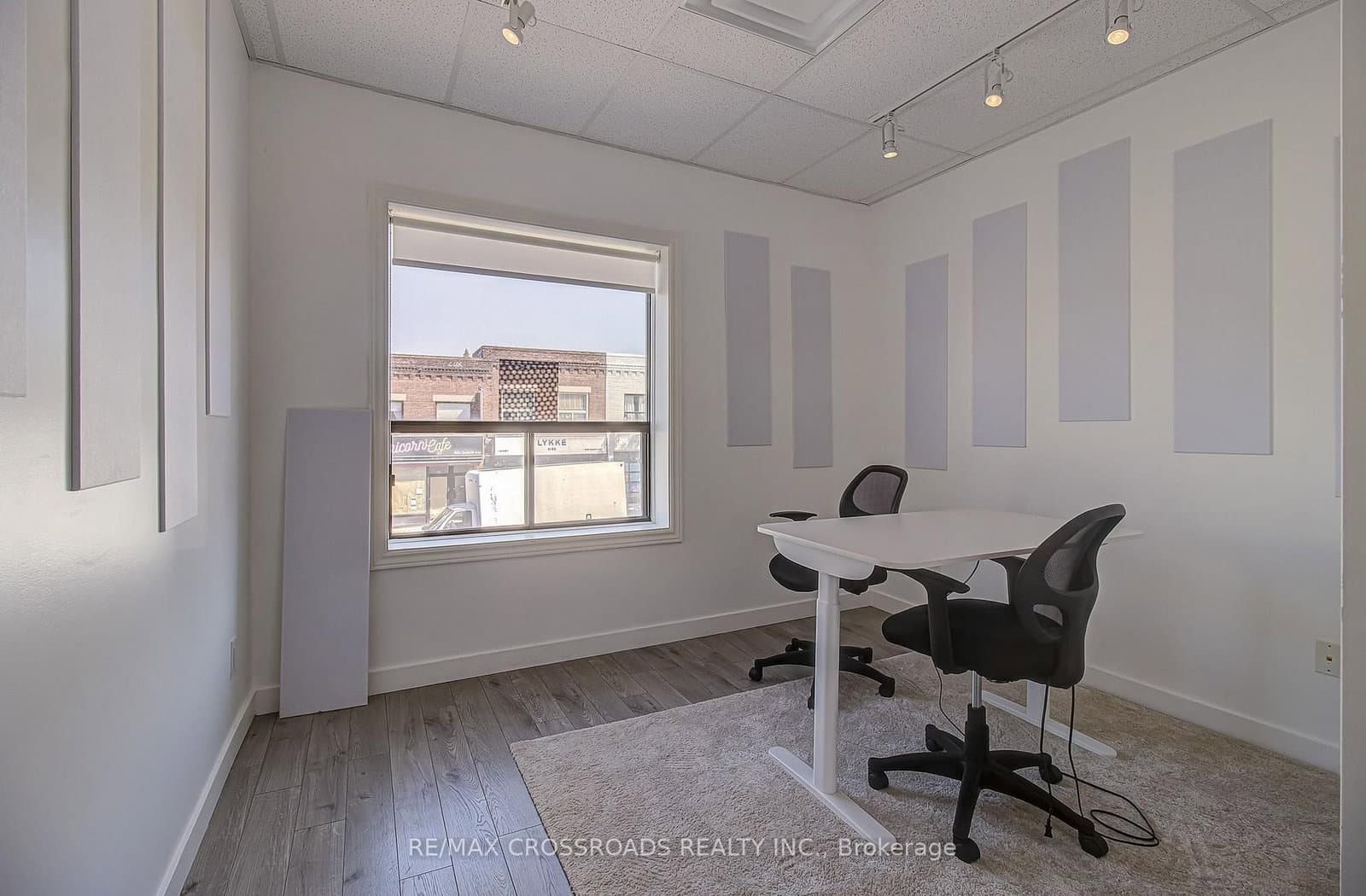 2017 Danforth Avenue, Unit 2nd floor thumbnail 20