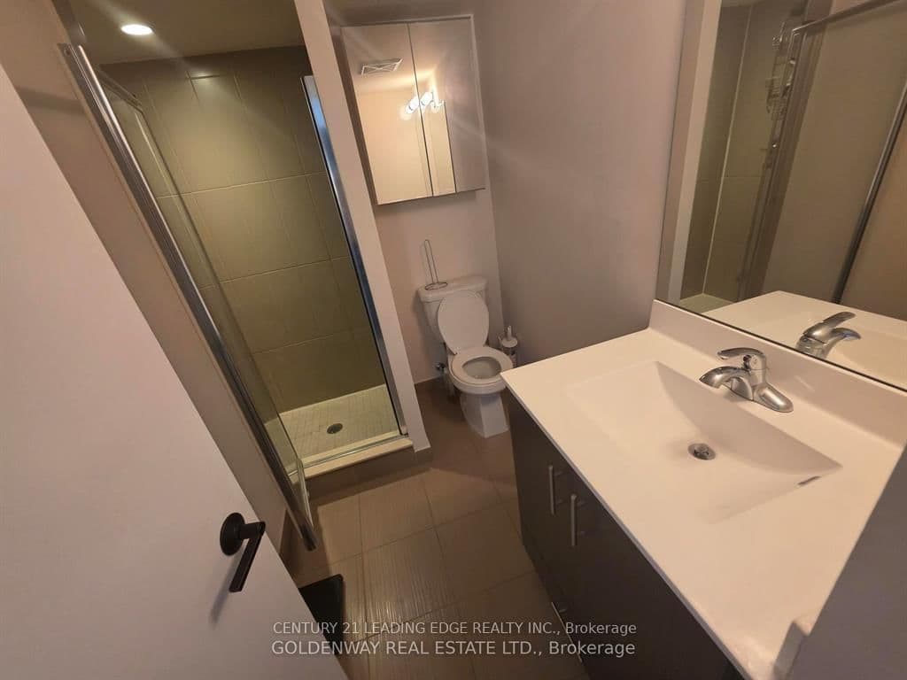 255 Village Green Square, Unit 1401 thumbnail 6